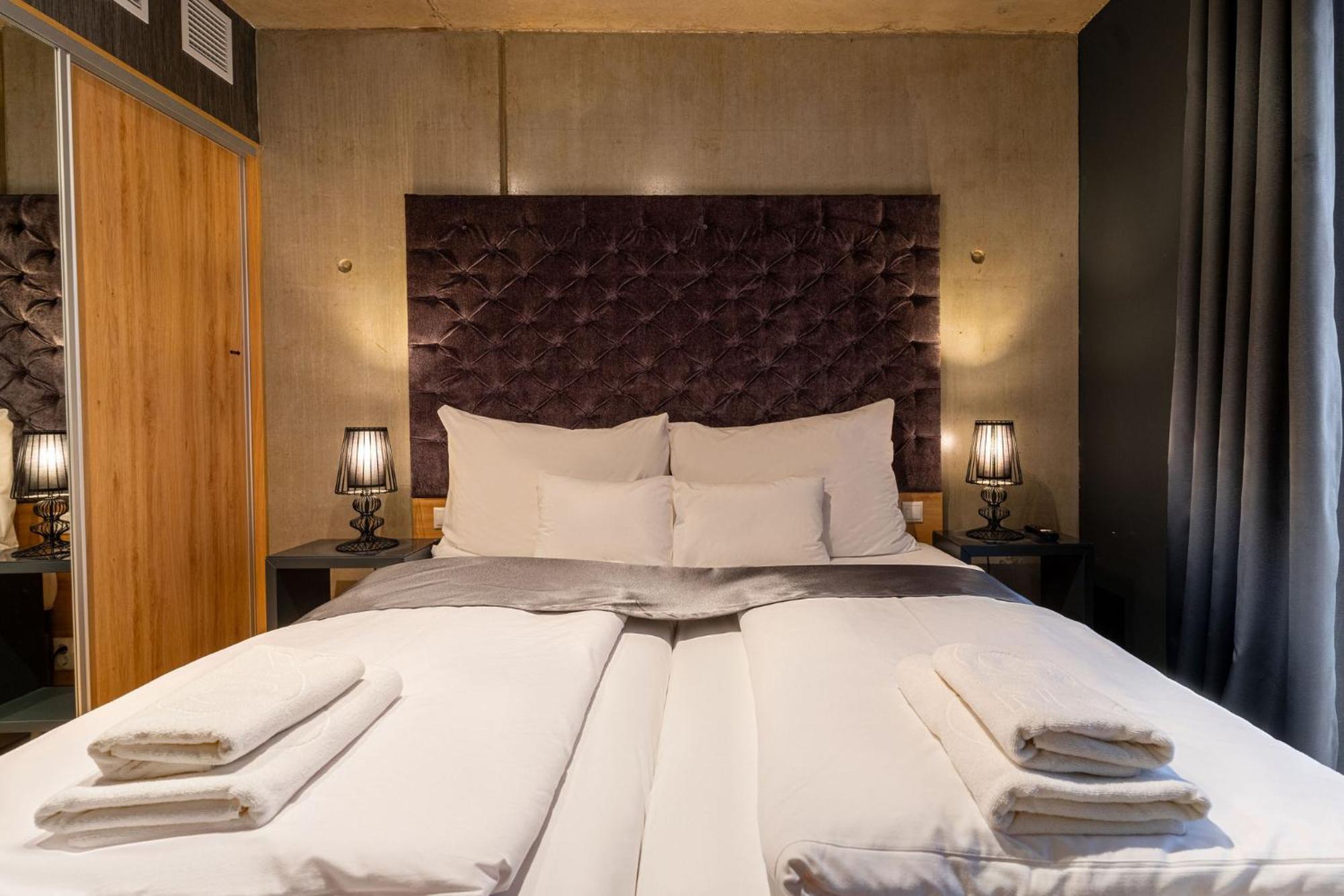Onyx Luxury Budapest Exterior foto